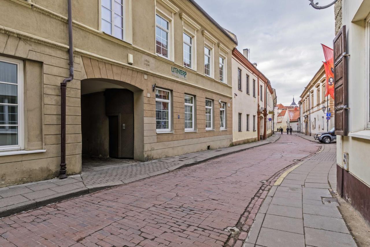 Апартаменты Luxuriuos Flat In The Capital'S Old Town Вильнюс Экстерьер фото
